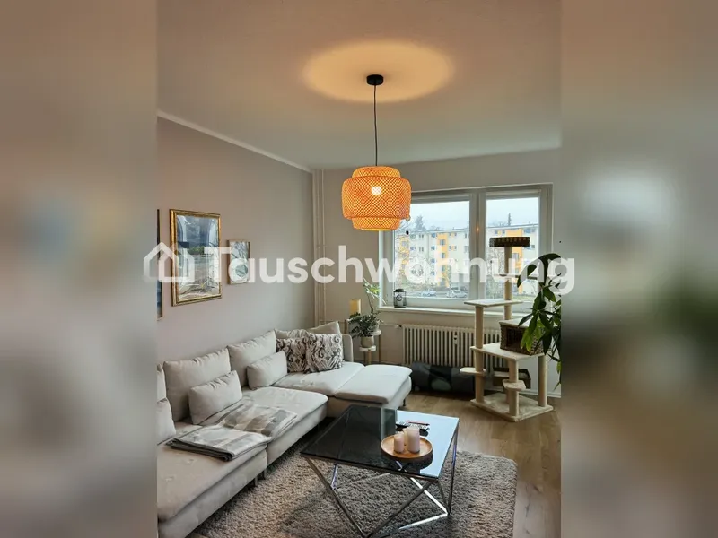 Tauschwohnung: Tausche 2,5 Zimmer gegen 4 Zimmer in zentraler Lage — photo 1